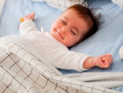 Anak Susah Tidur? Wah, Itu Berbahaya. Ini 7 Trik dan Tips Cara Mengatasinya