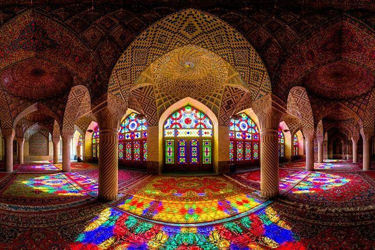 masjid merah muda