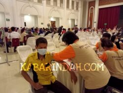 Ribuan Warga Sukabumi Datangi Gedung Juang 45, Ada Apa??