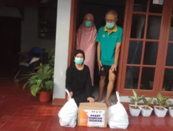 ACT Sapa Masyarakat yang Isoman di Kampung Andir dengan Operasi Pangan Gratis