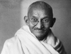 Mahatma Gandhi, Tokoh Perdamaian Dunia dan Hari Tanpa Kekerasan Internasional