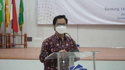 Etika Menulis Jurnal Ilmiah, Hendar Riyadi: Dilarang Melakukan Penjiplakan atau Melanggar Hak Cipta!