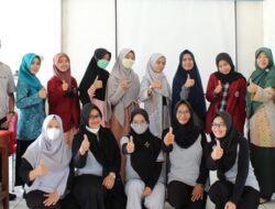 Ilmu Komunikasi UM Bandung Gelar Pelatihan Marketing Digital Produk UMKM