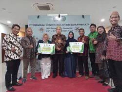 Luar Biasa! Rika Dilawati Raih Anugerah Terbaik I Penelitian Skripsi Rumpun Studi Islam