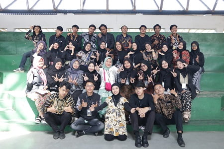 komunikasi
