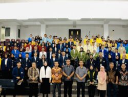 Delegasi Administrasi Publik UIN SGD Bandung Raih Best Paper di Ajang Temu AdMI 2023