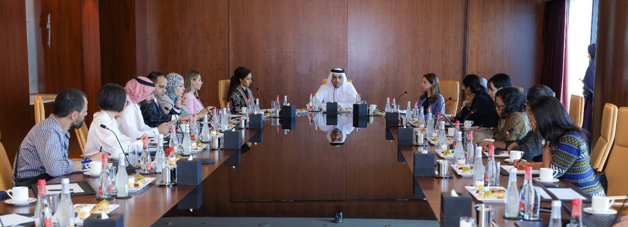 Dubai Chambers, di bawah naungan Yang Mulia Sheikh Mohammed bin Rashid Al Maktoum, Wakil Presiden dan Perdana Menteri UAE serta Penguasa Dubai, menggelar Dubai Business Forum 2023. Acara prestisius ini diselenggarakan di Madinat Jumeirah dari tanggal 1–2 November 2023 dengan tema ‘Shifting Economic Power: Dubai and the Future of Global Trade.’