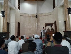 Shalat Tarawih Perdana, Umat Muslim Padati Masjid Agung Kota Sukabumi