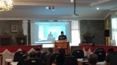Di Rapat Paripurna DPRD, Pj Wali Kota Sukabumi Sampaikan LKPJ 2023