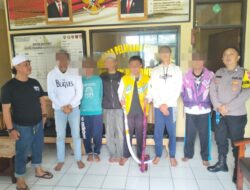 Diduga akan Perang Sarung, Polsek Kebonpedes Sukabumi Amankan Enam Remaja dan Sarung Berisikan Kabel Baja