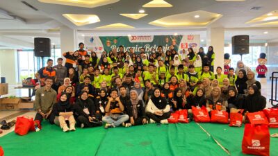 Karawang Peduli Ajak Puluhan Anak Yatim Belanja Lebaran