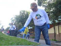 Peringati Hari Peduli Sampah Nasional, Pj Wali Kota Sukabumi Pimpin Aksi Bersih-Bersih