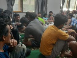 Sempat Terdampar di Selatan Sukabumi, Puluhan WNA Diserahkan ke Imigrasi