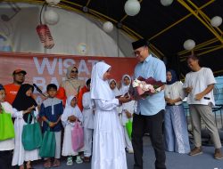 Ratusan Anak Yatim Diajak Wisata Bareng di Kawasan Oasis Sukabumi