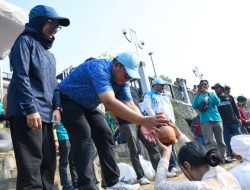 Peduli Lingkungan, Warga di Sukabumi Gelar Festival Sungai Cipelang Herang