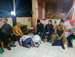 Usai Terlibat Tawuran, Pelajar di Sukabumi Sujud Minta Maaf ke Orang Tua