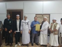 Forum Komunikasi Umat Islam Sukabumi Sambangi DPRD Sampaikan Aspirasi