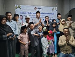 Di Penghujung Ramadhan, PWI dan IKWI Kota Sukabumi Santuni Anak Yatim
