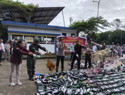 Jelang Lebaran, 4.048 Botol Miras di Sukabumi Dimusnahkan