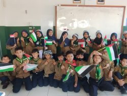 Semarak Hardiknas, SD Muhammadiyah 3 Bandung Kobarkan Kepedulian dan Kemanusiaan