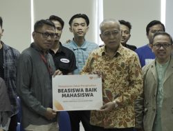 Sinergi Dunia Filantropi dan Pendidikan, 20 Mahasiswa UM Bandung Terima Beasiswa dari Rumah Zakat