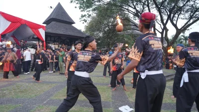 Disaksikan Menteri Kebudayaan, Budaya Boles Asal Kota Sukabumi Pecahkan Rekor MURI