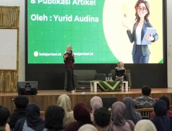 Mahasiswa Tidak Perlu Stres, Banyak Alat Bantu Menyusun Skripsi