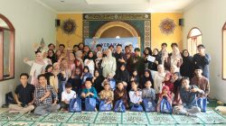 Belajar Empati di Luar Kelas, Mahasiswa UM Bandung Gelar Kegiatan Sosial