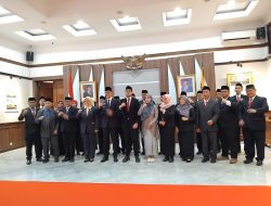 Perdana, Wali Kota Sukabumi Lantik 12 Pejabat Eselon 2 Mulai Kepala Dinas Hingga Badan