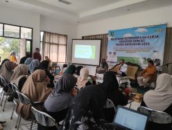 Di Sukabumi, Pelaku UMKM Dilatih Buat Susu Kefir dan Permen Susu