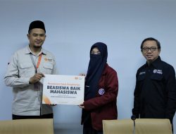 Tiga Kali Berturut, Rumah Zakat Konsisten Bantu Pendidikan Mahasiswa UM Bandung