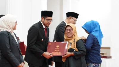 Ratusan PNS Pemkot Sukabumi Terima Penganugerahan Satyalancana Karya Satya
