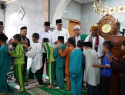 Jumling di Masjid Nurul Amal, Wali Kota Sukabumi Ajak Warga Bersinergi Bangun Kota