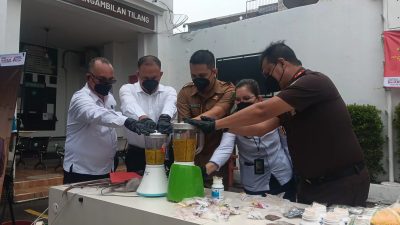 Kejari Sukabumi Musnahkan Narkoba Hingga Obat Keras