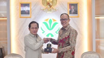 Tuntaskan Soal Sampah, Wali Kota Sukabumi Sambangi Kementerian Lingkungan Hidup