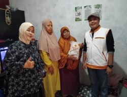 DPD PKS Kota Sukabumi Bantu Warga yang Terdampak Bencana di Subangjaya