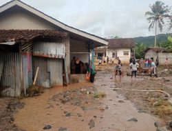 Cuaca Ekstrem Terjang Sukabumi, Banjir dan Longsor Terjadi di Sejumlah Kecamatan
