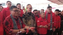 Sekjen PDIP Hasto Kristiyanto Resmikan Klinik Pratama Waluya Sejati Abadi di Sukabumi