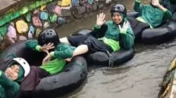 Libur Isra Miraj Penuh Makna, Anak Yatim Panti Asuhan Muslimin Sukmawinata Sukabumi Nikmati Keceriaan River Tubing Kadulawang