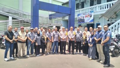Sambangi PWI di HPN 2026, Kapolres Sukabumi Kota Perkuat Sinergitas Pers dan Kepolisian