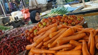 Hari ke Lima Puasa, Harga Cabai dan Bawang Merah di Pasar Tradisional Sukabumi Turun
