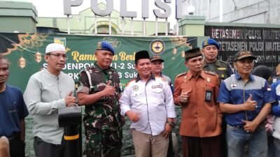 Berkah Ramadan, Persatuan Keluarga Daerah Pariaman Sukabumi dan Subdenpom Bagikan 1.500 Takjil Nasi Kotak di Jalan Sudirman