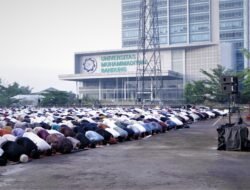 Lautan Umat Bersujud, UM Bandung Dipenuhi Spirit Kemenangan dan Pengampunan