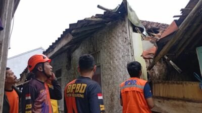 Dua Rumah di Cikole dan Baros Rusak, BPBD Kota Sukabumi Gerak Cepat Lakukan Monitoring dan Imbau Warga Waspada