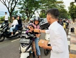 UM Bandung Berbagi Ribuan Takjil Ramadhan untuk Sivitas Kampus dan Masyarakat