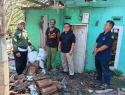Legislator PKS Sambangi Korban Kebakaran di Baros Kota Sukabumi, Salurkan Bantuan dan Dukungan Moral