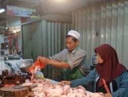 Siaga Bapokting Hari Ini, Harga Daging Ayam dan Telur di Pasar Tradisional Kota Sukabumi Turun Pasca Lebaran