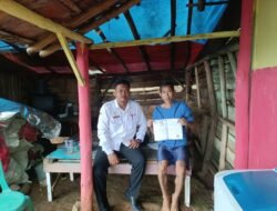 Cerita Pendamping Sosial PKH: Menembus Medan Ekstrem demi Mengawal Data PBI JKN