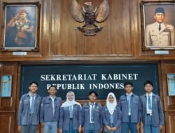 Jejakkan Kaki ke Istana: Dua Siswi MAN 1 Kota Sukabumi Bertemu Presiden, Merajut Mimpi Jadi Pemimpin Masa Depan