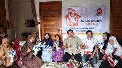 Anggota DPRD Sukabumi Kang Dindin Apresiasi Pelatihan Buket RKI Situmekar untuk Pemberdayaan Warga